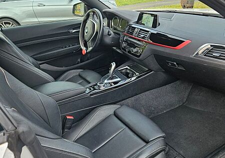BMW 218i Cabrio Sport Line Sport Line