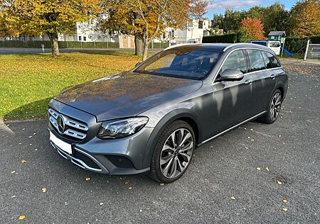 Mercedes-Benz E 400 d 4MATIC T All-Terrain designo VOLL!
