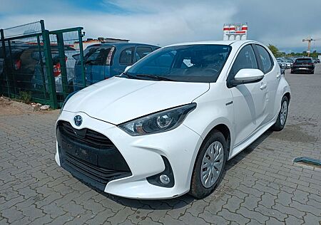 Toyota Yaris 1.5-l-VVT-i Hybrid Kamera navi