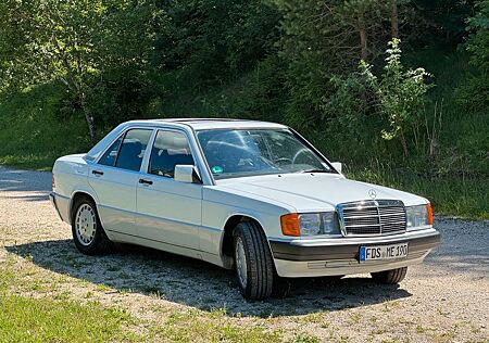 Mercedes-Benz 190 w201 190e 2.0, viel Ausstattung, guter Zustand