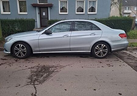 Mercedes-Benz E 200 Cdi