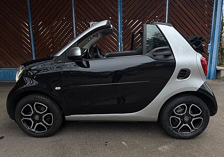 Smart ForTwo Cabrio 90Ps; Automatik; Scheckheft gepfl.