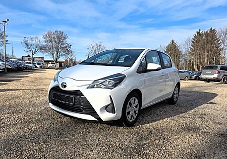 Toyota Yaris Comfort*R-Cam*Klima*Line-Ass.*M+S*1.Hand*