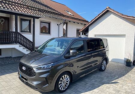 Ford Tourneo Custom 2.0 EcoBlue 110kW 320 L1 Titanium