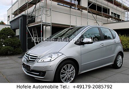 Mercedes-Benz A 160 Elegance**TEMPO/NAVI/SHZ/30 TSD.KM**