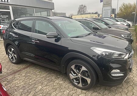 Hyundai Tucson Style 4WD/ NAVI/ PANO/ KAMERA/