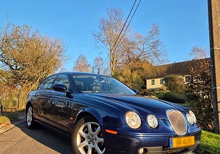 Jaguar S-Type 2.7 Liter V6 Diesel BiTurbo