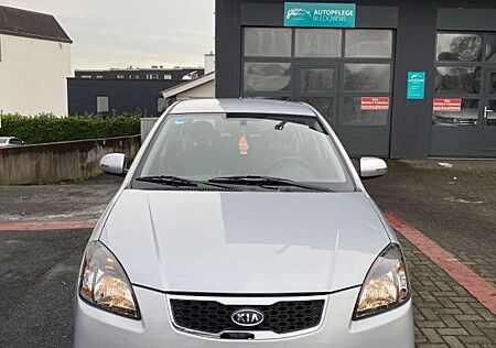 Kia Rio 1.4 SPIRIT SPIRIT