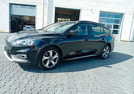 Ford Focus Turnier Active GW Garantie inkl.