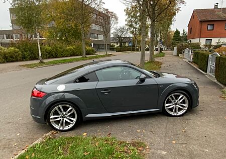 Audi TT Coupe 2.0 TDI ultra - 2 s-line Pakete