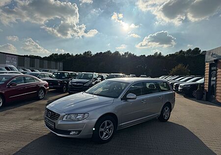Volvo V70 Momentum LEDER/NAVI/LED/EURO6*