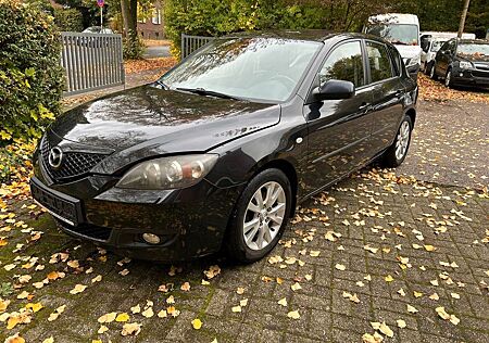 Mazda 3 Lim. 1.6 Sport Active+ GAS UND BENZIN