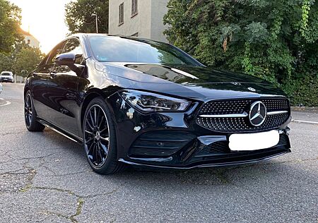 Mercedes-Benz CLA 220 DCT -7G - Coupé AMG Pano LED