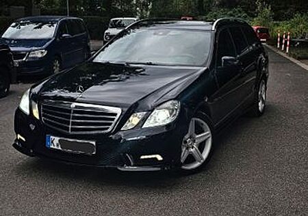 Mercedes-Benz E 350 CDI 4MATIC T BlueEFF. ELEGANCE ELEGANCE