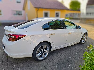 Opel Insignia OPC-Line 194 PS | FlexRide | TÜV 2028