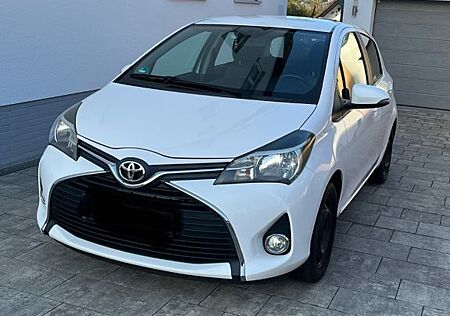 Toyota Yaris 1,33-l-Dual-VVT-i