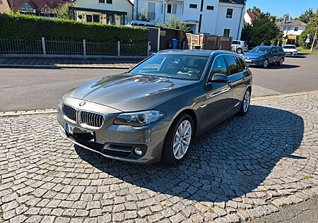 BMW 520d xDrive Touring A -