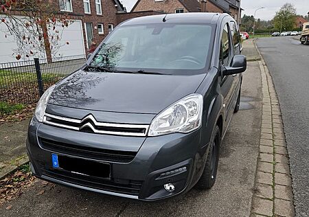 Citroën Berlingo BlueHDi 100 / AHK / Dachträger