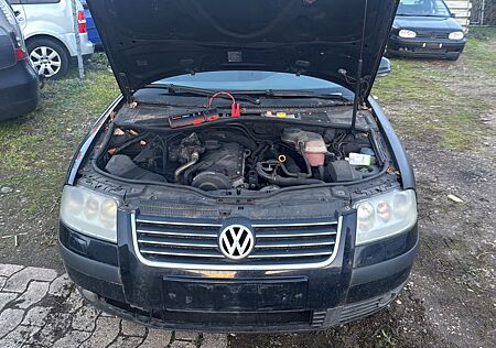 VW Passat Variant Volkswagen Trendline