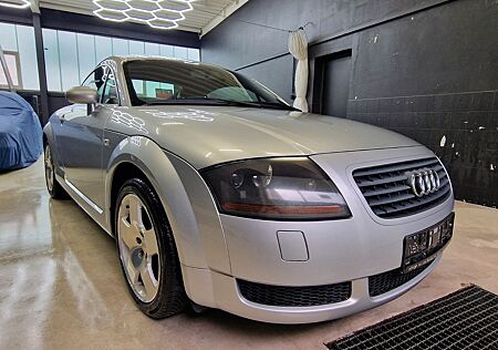 Audi TT Coupe 1.8T 132 kW -