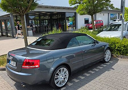 Audi A4 1.8 T Cabriolet -