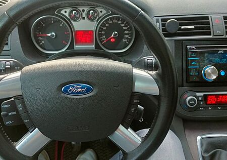 Ford C-Max 1,6TDCi 80kW DPF Ghia Ghia