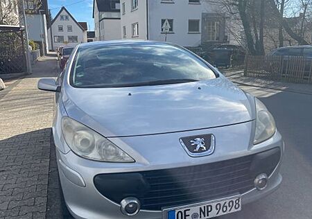 Peugeot 307 CC Tendance HDi FAP 135 Tendance