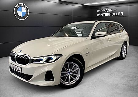BMW 330e Touring LC Plus ad.LED ACC DA AHK PA RFK