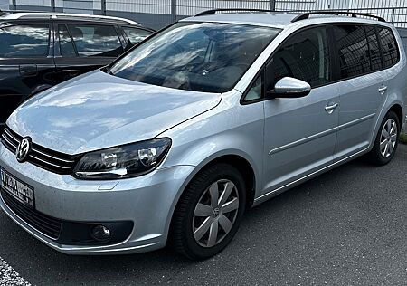 VW Touran Volkswagen 1.6 TDI DSG Comfortline BlueMotion Te...