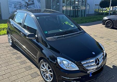 Mercedes-Benz B 180 CDI -