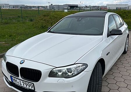 BMW 530d xDrive A Luxury Line