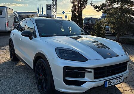 Porsche Cayenne Coupe GTS / Carbon-Leichtbau