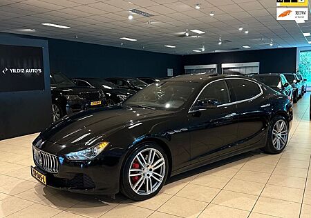 Maserati Ghibli gebraucht kaufen Maserati Ghibli 3.0 V6 D|OPENDAK|KEYLESS|ALCANTARA|SOUNDB