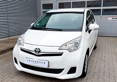Toyota Verso-S Life