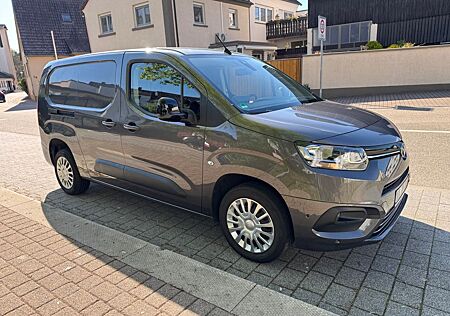 Toyota Pro Ace Proace City 1,5-l-D-4D 75kW L2 LKW 3 Sitzer
