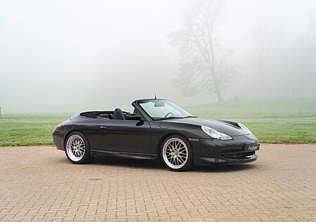 Porsche 996 Carrera