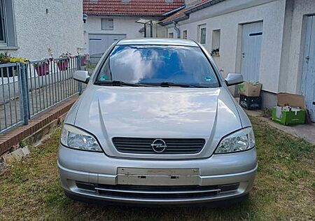 Opel Astra 1.6 Selection Selection