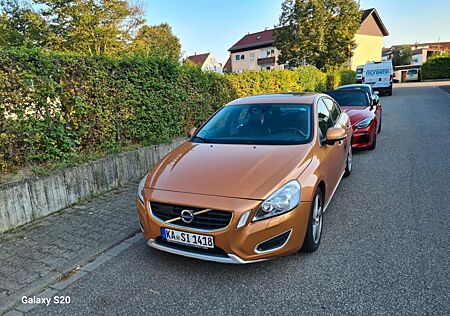 Volvo S60 2.0T -