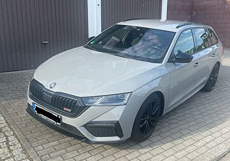 Skoda Octavia 2.0 TDI DSG RS Combi RS