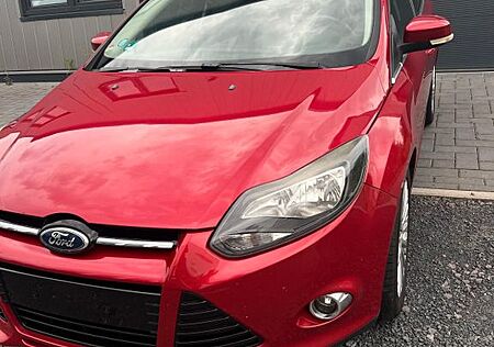 Ford Focus Lim. Titanium 1.6 EcoBoost Start/Stopp