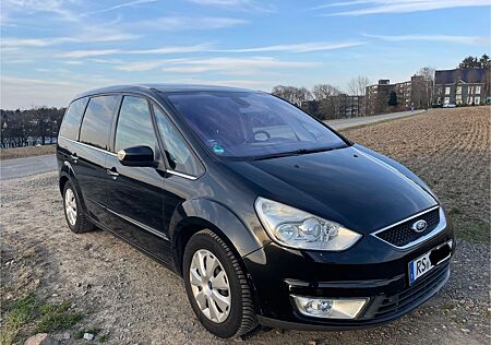 Ford Galaxy 2,3 Titanium 6-tronic Titanium