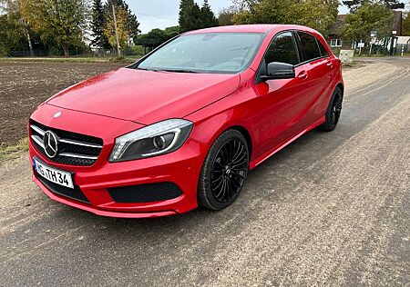 Mercedes-Benz A 200 gebraucht kaufen Mercedes-Benz A 200 AMG Line 8 Fach Bereift HU 12/26