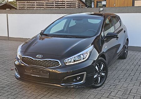 Kia Cee'd Ceed KLIMA,NAVI,SHZ,TEMPOMAT,PDC,