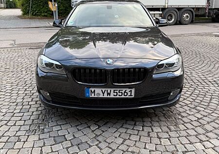 BMW 530i