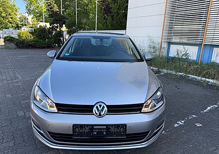 VW Golf Volkswagen VII Lim. Lounge BMT Tuv neu 1.J Garantie