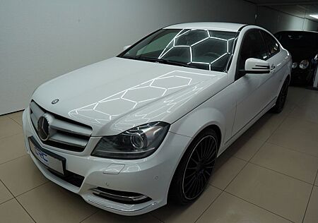 Mercedes-Benz C 250 CDI Coupe *Automatik*Leder*Navi*