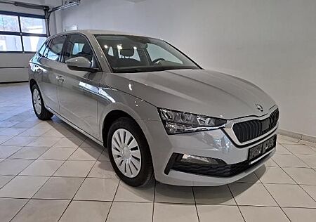 Skoda Scala 1.0 5J.Garantie AHK SHZ APP PDC