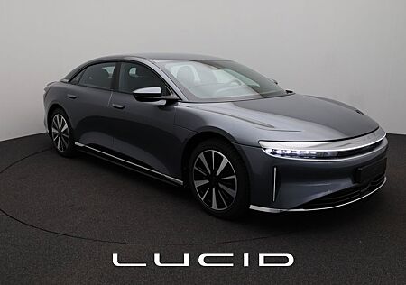 Lucid Air Pure AWD