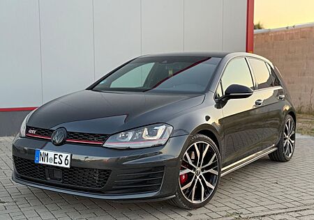 VW Golf Volkswagen VII Lim. GTI Performance DSG*Kamera*NAV*AHK