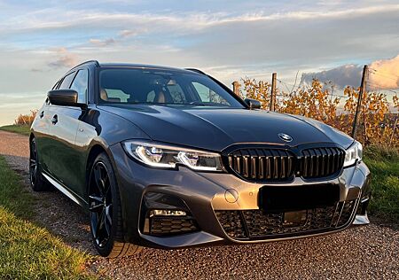 BMW 330 gebraucht kaufen BMW 330 330dxDrive T M Sport Laser Navi HUD AHK 360° Gar